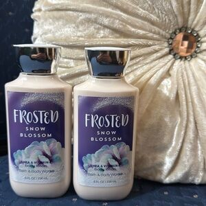BATH & BODY WORKS SET. . . FROSTED SNOW BLOSSOM SCENT